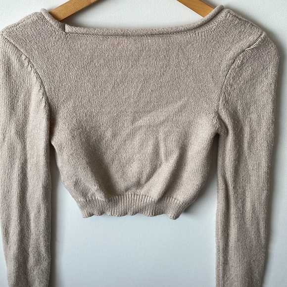Garage: GUC: Beige-Light Tan Cropped Sweater Top Super Soft. Size XS. - Picture 5 of 5